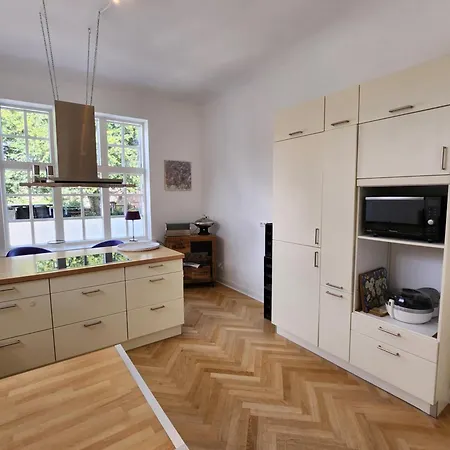 In Historischer Im Zentum Neumuensters Lägenhet