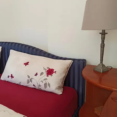 In Historischer Im Zentum Neumuensters Lägenhet *